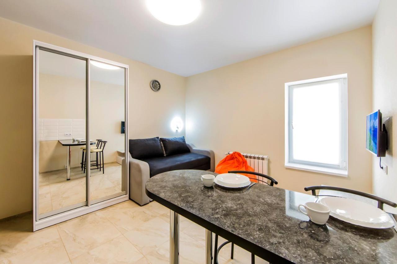 1 room apartment near Peremohy square Kyiv Exterior foto