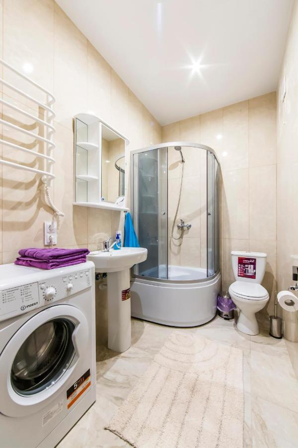 1 room apartment near Peremohy square Kyiv Exterior foto